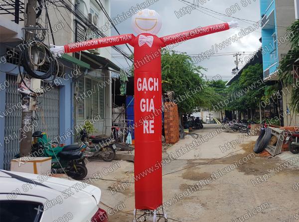 Con rối chào mừng